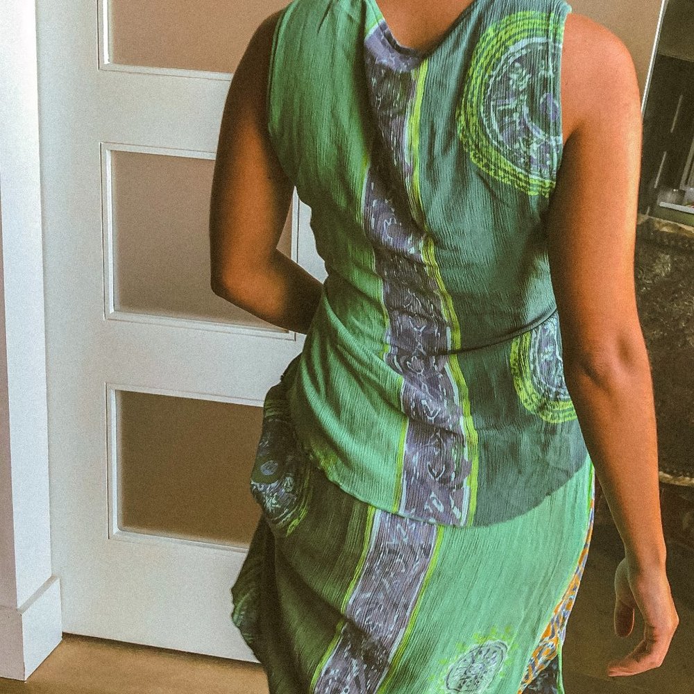 Green Dress - Picture 3 of 4
